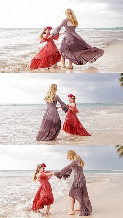 Family Photographer Ibiza Costa Rica Tulum