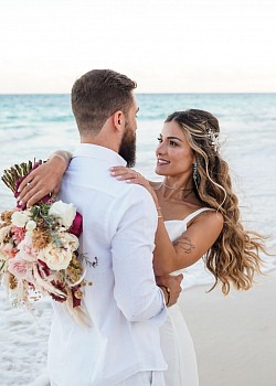 Destination Wedding Elopement Photographer