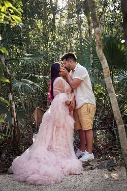 Tulum Maternity Photoshoot