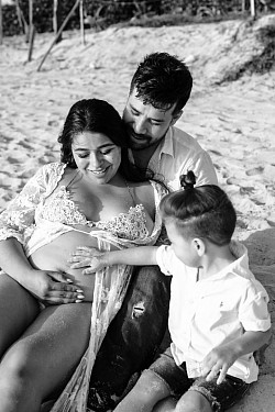Maternity Photoshoot Babymoon Photographer Tulum