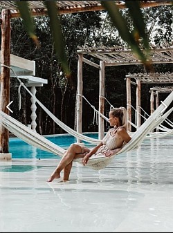 Holistika big pool